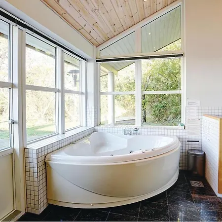 Holiday home Lovely In With Kitchen Ronne